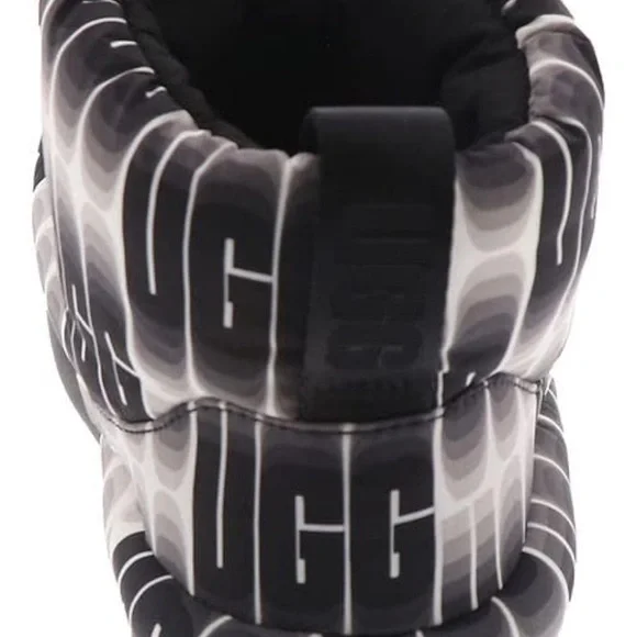 SOLD-UGG wavelength classic boot - Picture 6 of 7